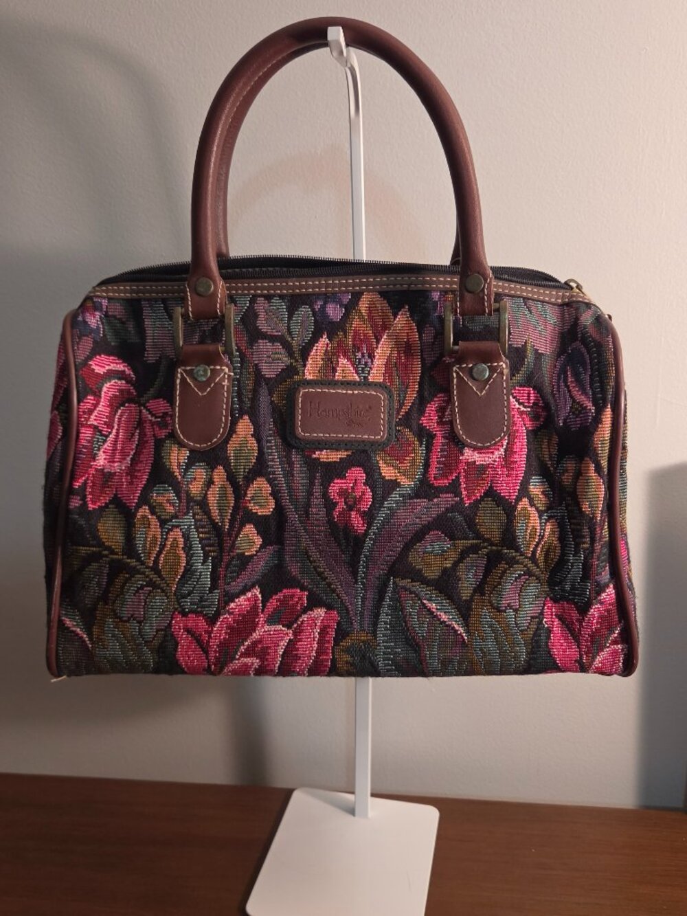 VINTAGE HAMPSHIRE TAPESTRY SHOULDER BAG "GRANNYCORE OR COTTAGECORE" STYLE